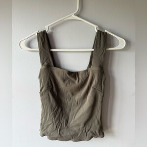 Illa Illa Strappy Back Tank Size Large